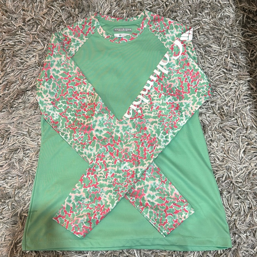 Green Colombia Sun Protection Athletic‎ Shirt. Women’s Small.